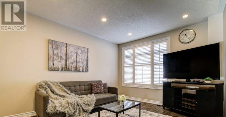 26 Streathern Way, Clarington, ON, L1C 0S4 - 3