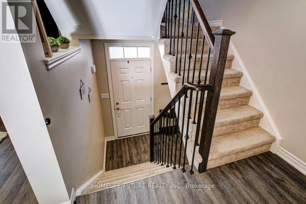 26 Streathern Way, Clarington, ON, L1C 0S4 - 2