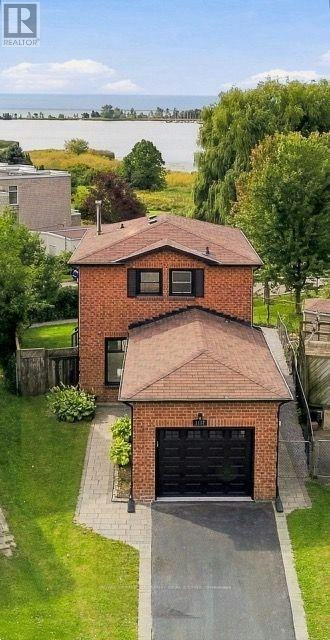 1177 Tanzer Court, Pickering, ON, L1W 3S7