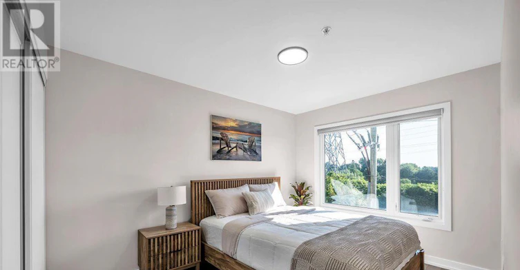 207-1555 Kingston Pickering ON Road Road, Pickering, ON, L1V 0E9 - 16