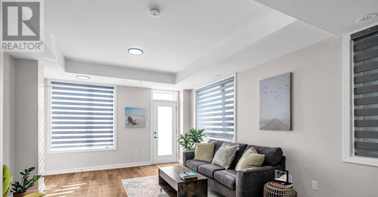207-1555 Kingston Pickering ON Road Road, Pickering, ON, L1V 0E9 - 8