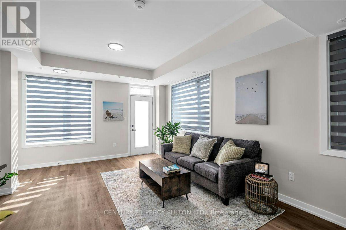 207-1555 Kingston Pickering ON Road Road, Pickering, ON, L1V 0E9 - 4
