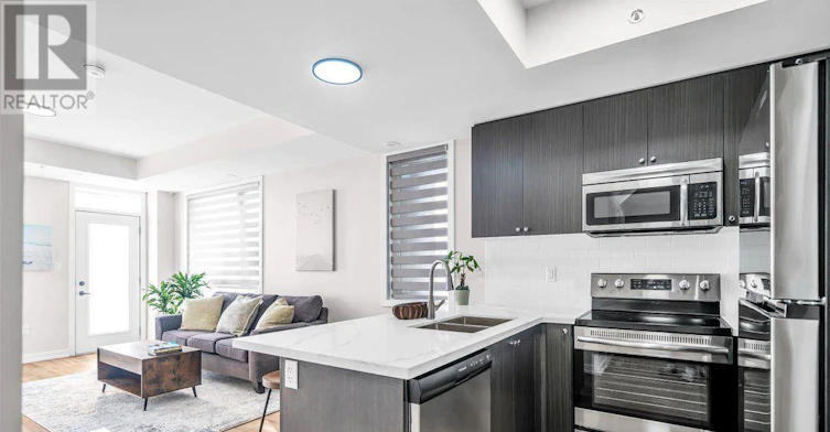 207-1555 Kingston Pickering ON Road Road, Pickering, ON, L1V 0E9