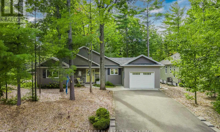 15 Rosemary Road