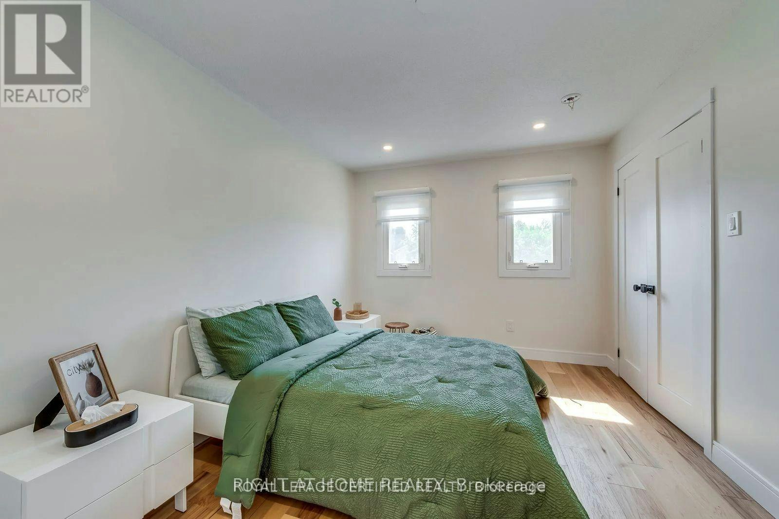 MAIN-4230 Credit Pointe Drive, Mississauga, ON, L5M 3K2 - 26