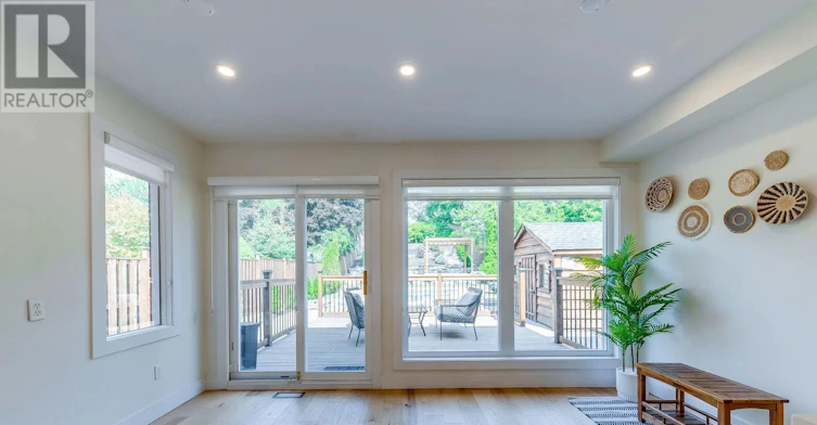 MAIN-4230 Credit Pointe Drive, Mississauga, ON, L5M 3K2 - 16