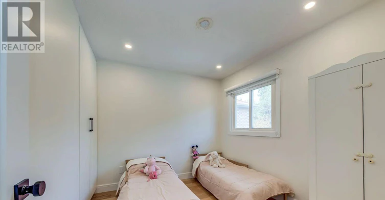 MAIN-4230 Credit Pointe Drive, Mississauga, ON, L5M 3K2 - 30