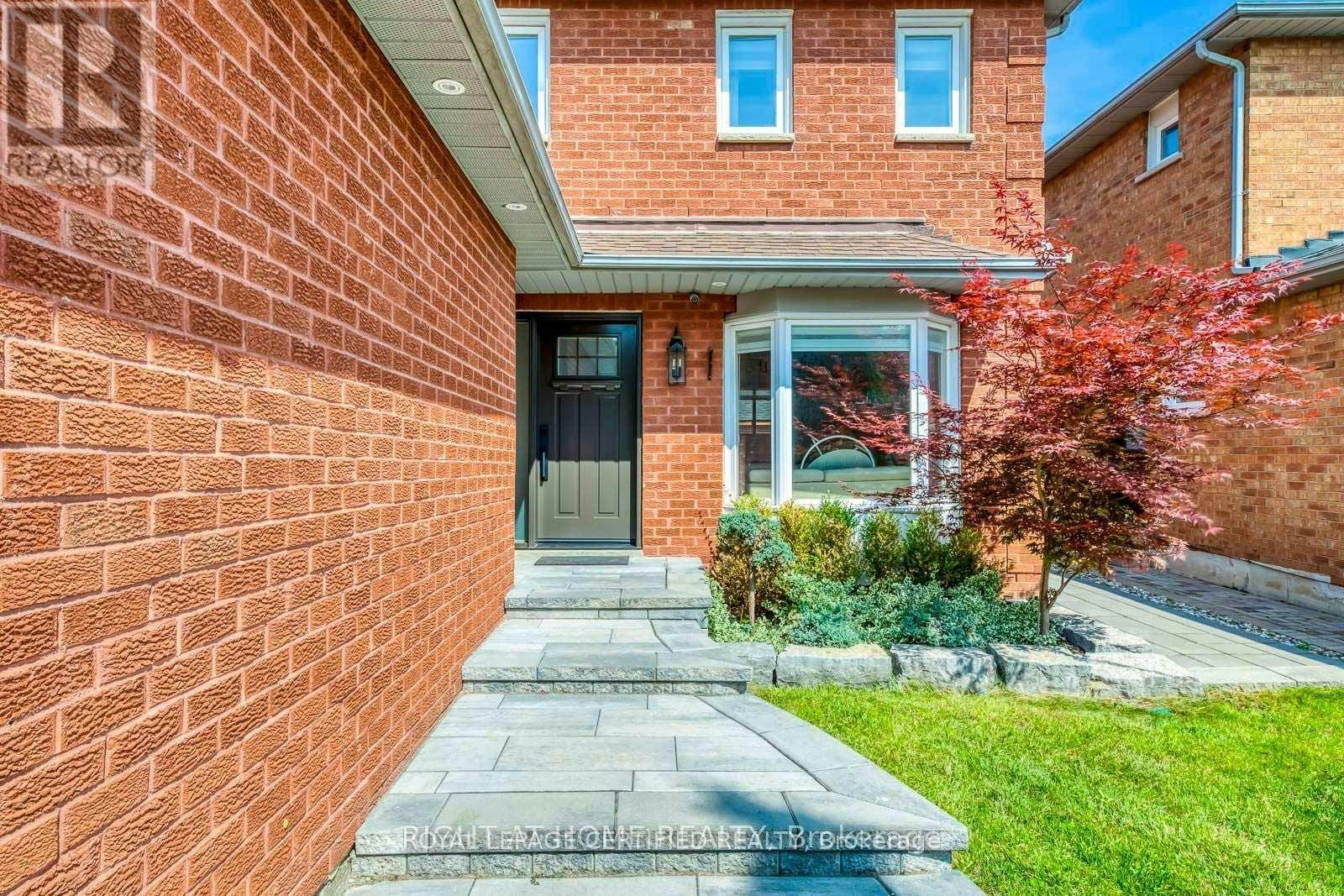 MAIN-4230 Credit Pointe Drive, Mississauga, ON, L5M 3K2 - 6