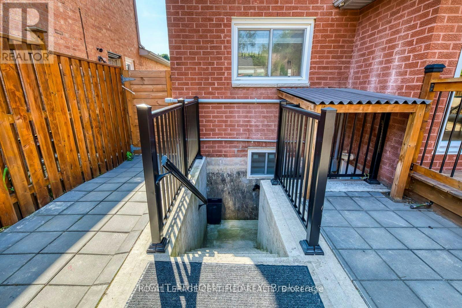 BSMT-4230 Credit Pointe Drive, Mississauga, ON, L5M 3K2 - 13