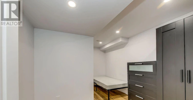 BSMT-4230 Credit Pointe Drive, Mississauga, ON, L5M 3K2 - 10