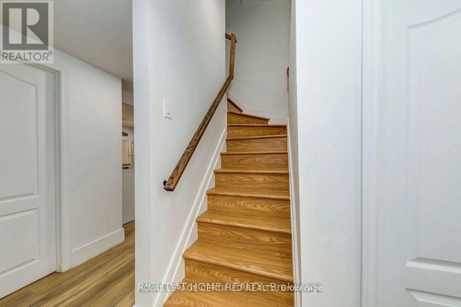 BSMT-4230 Credit Pointe Drive, Mississauga, ON, L5M 3K2 - 3