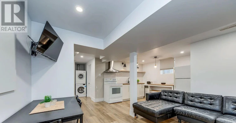 BSMT-4230 Credit Pointe Drive, Mississauga, ON, L5M 3K2 - 4