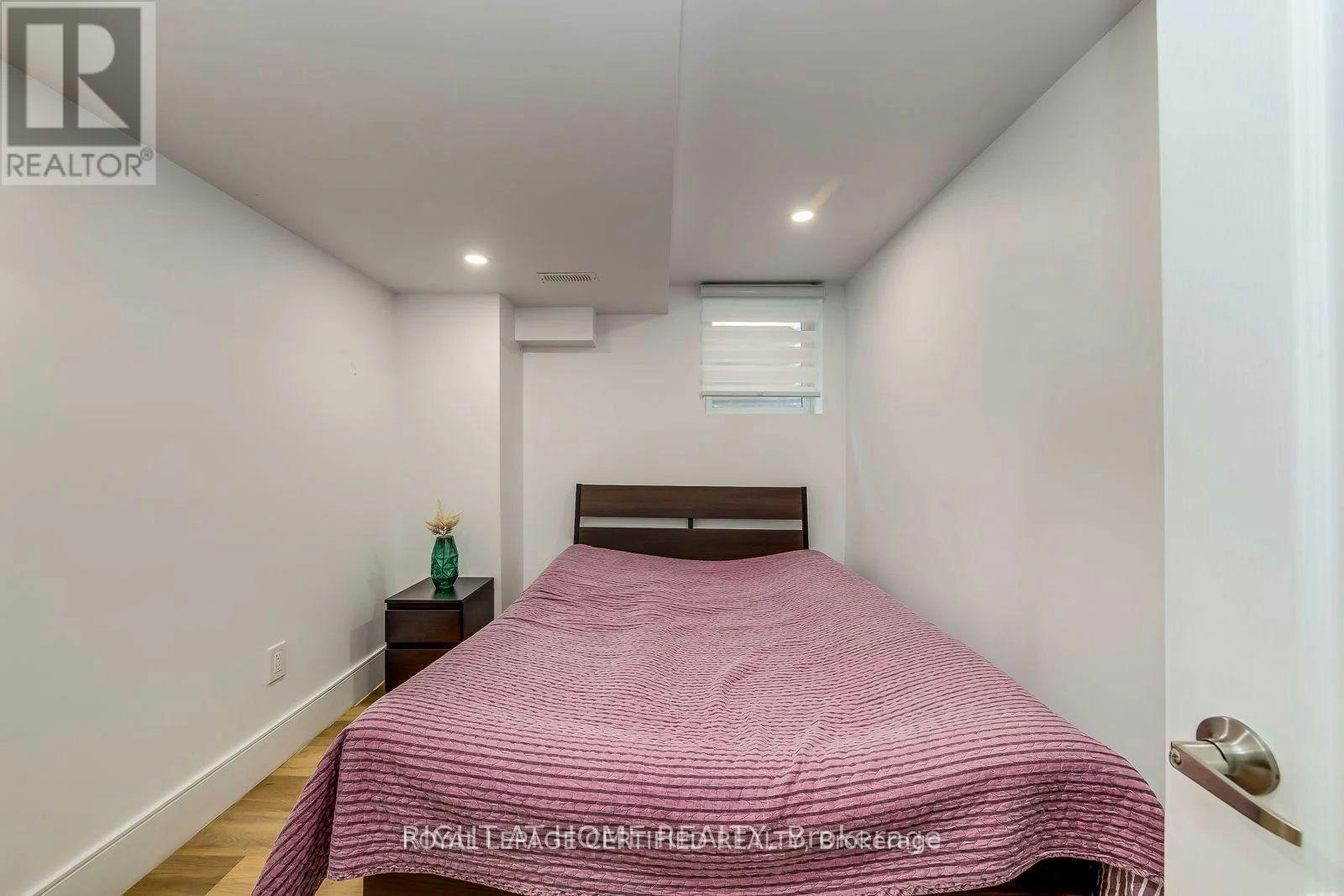 BSMT-4230 Credit Pointe Drive, Mississauga, ON, L5M 3K2 - 9