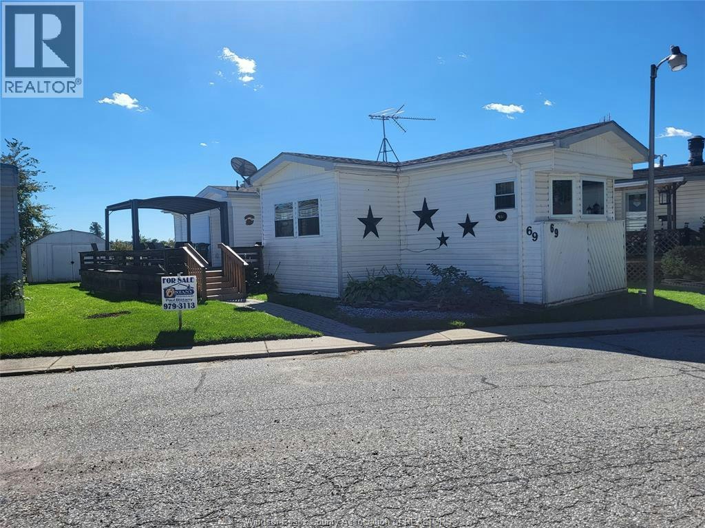 69 Wilder Mobile Home Only SOUTH, Lakeshore, ON, N8N 2T2
