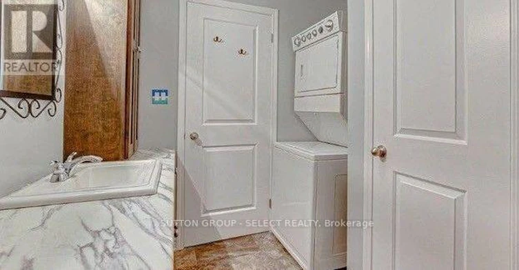 439 Edith Cavell Boulevard, Port Stanley, ON, N5L 1G8 - 4