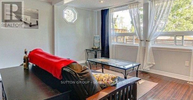 439 Edith Cavell Boulevard, Port Stanley, ON, N5L 1G8 - 2
