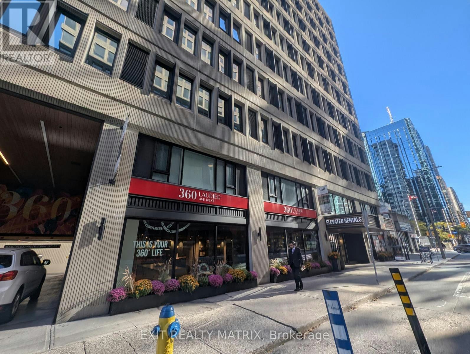 1109-360 Laurier Avenue, Ottawa, ON, K1P 1C8