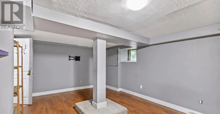 1-19 Desjardins Avenue, Ottawa, ON, K1N 5N8 - 11
