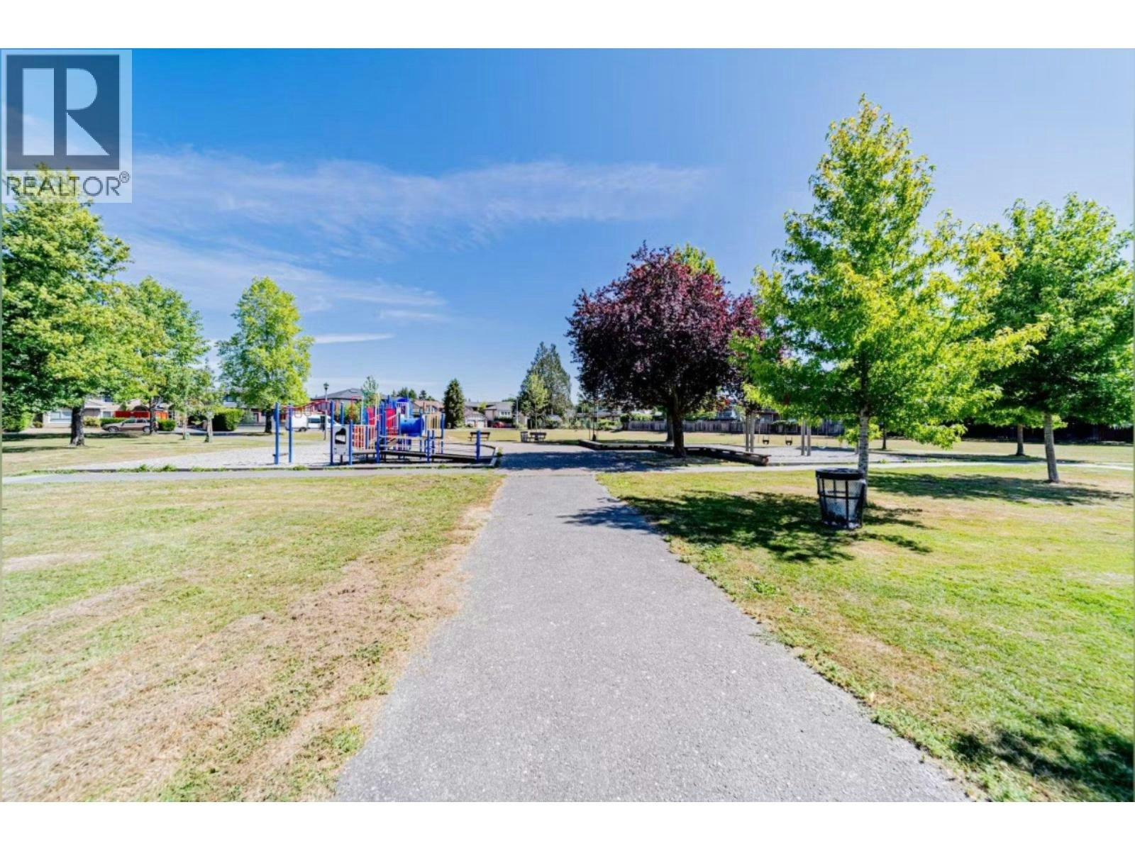 7215 Frobisher Drive, Richmond, BC, V7C 4P8 2
