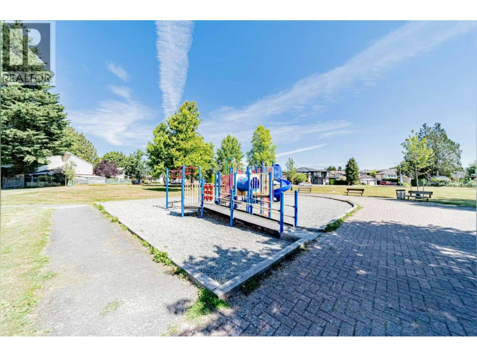 7215 Frobisher Drive, Richmond, BC, V7C 4P8 3