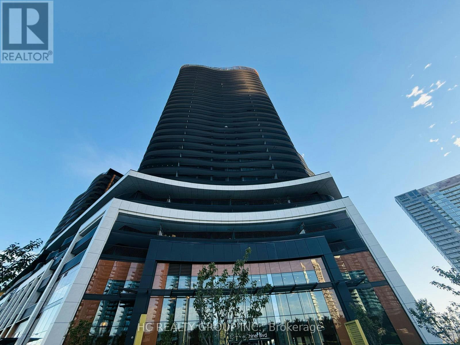 18 Esther Shiner Boulevard N, Toronto, ON, M2K 0J7