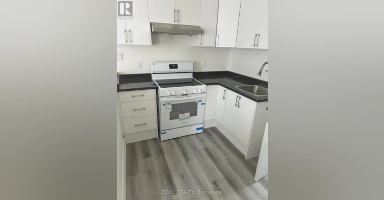 2-4299 Second Avenue, Niagara Falls, ON, L2E 4G8 - 2