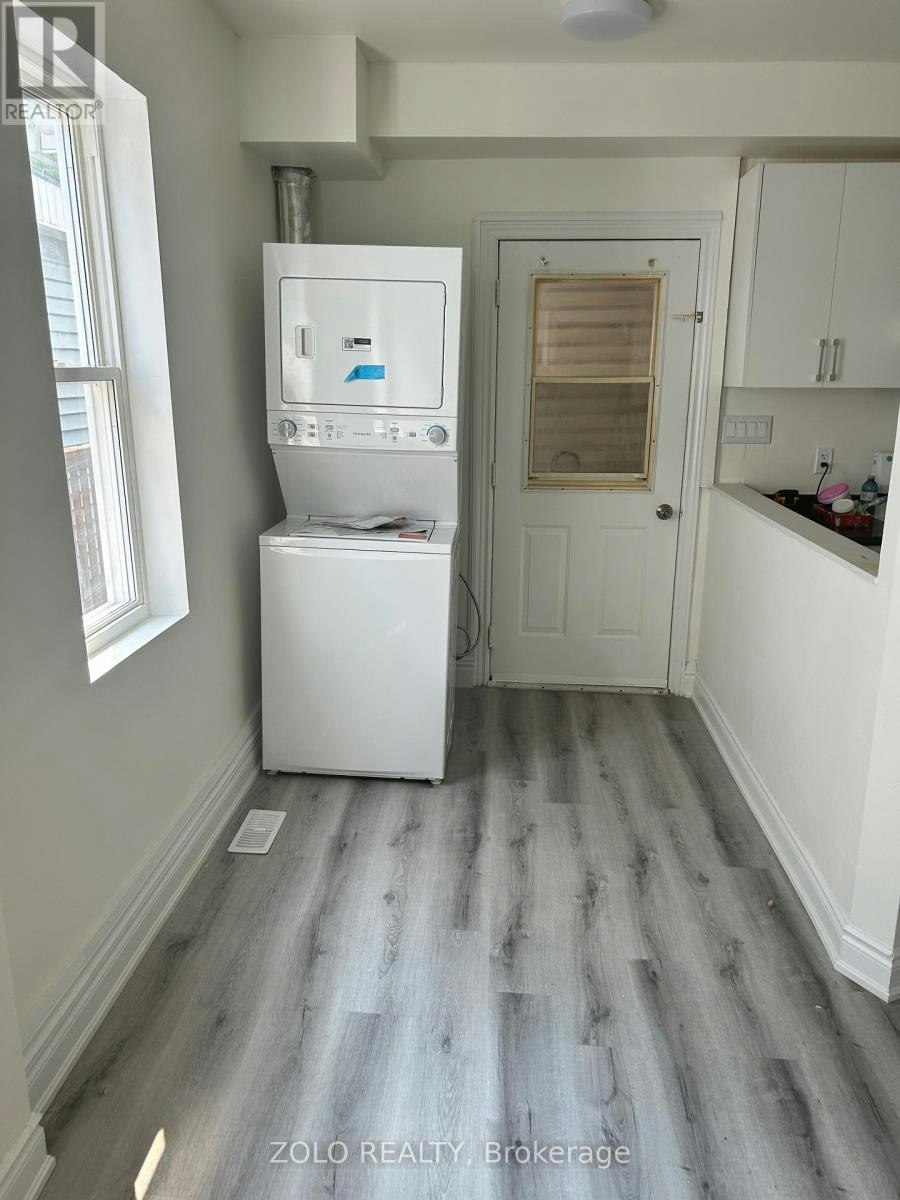 2-4299 Second Avenue, Niagara Falls, ON, L2E 4G8 - 4