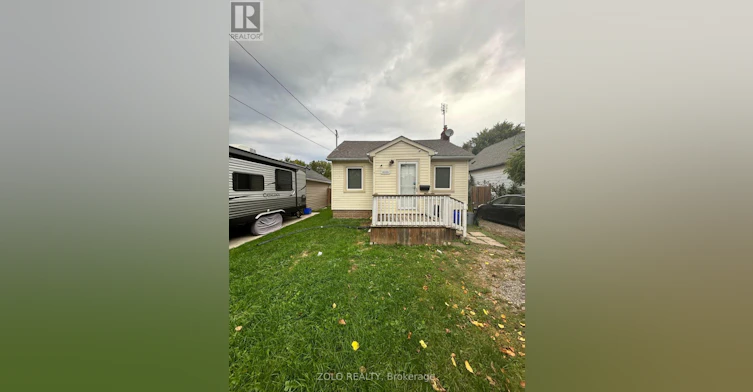 UPPER-6325 Murray Street, Niagara Falls, ON, L2G 2K8 - 2