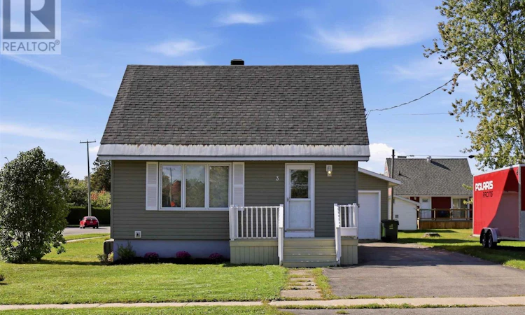 3 Weldon Avenue