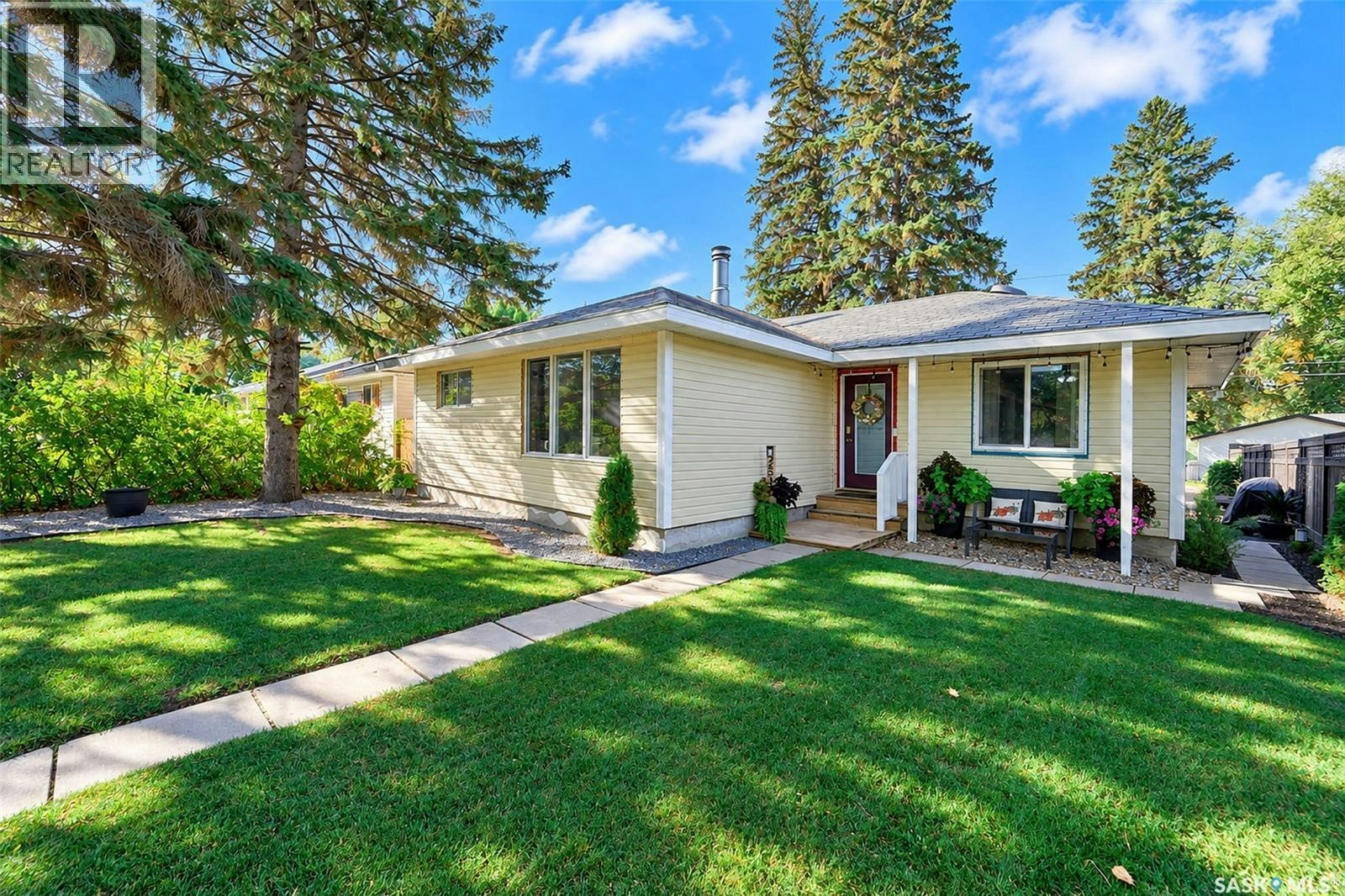 2510 Wiggins Avenue S, Saskatoon, SK, S7J 1X4