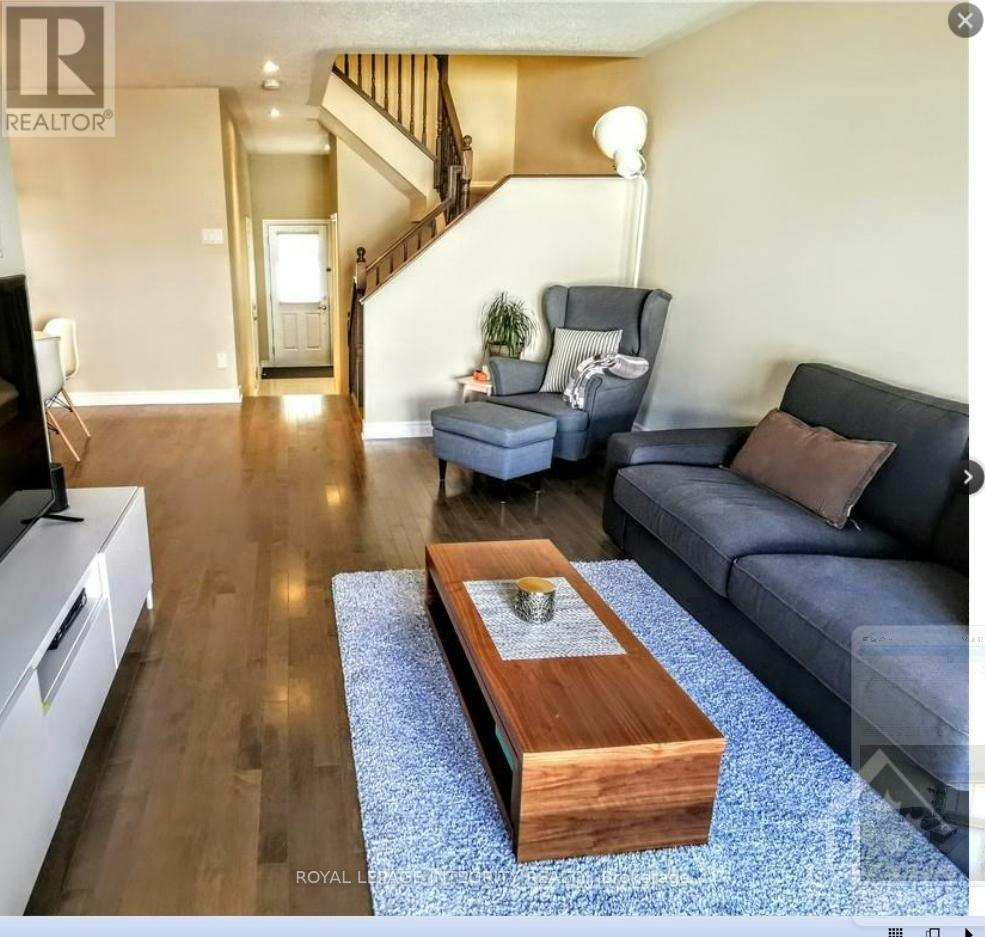 348 Tourmaline Crescent, Ottawa, ON, K2J 5X4 - 3