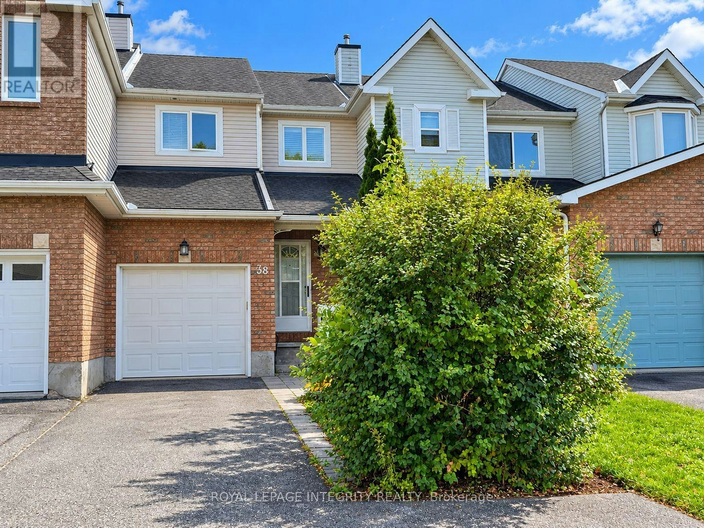 38 Redpath Drive, Ottawa, ON, K2G 6E4