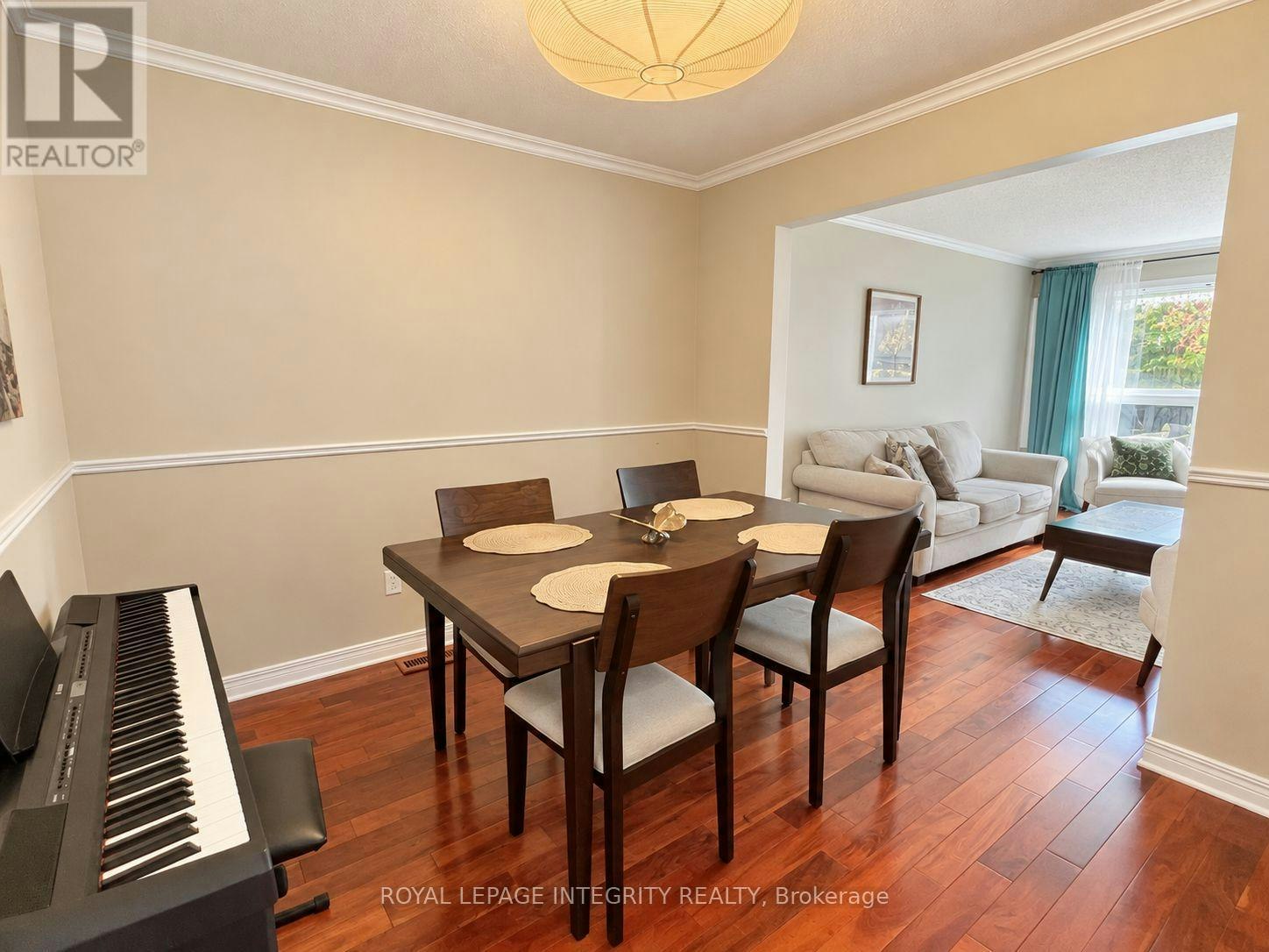 38 Redpath Drive, Ottawa, ON, K2G 6E4 - 4