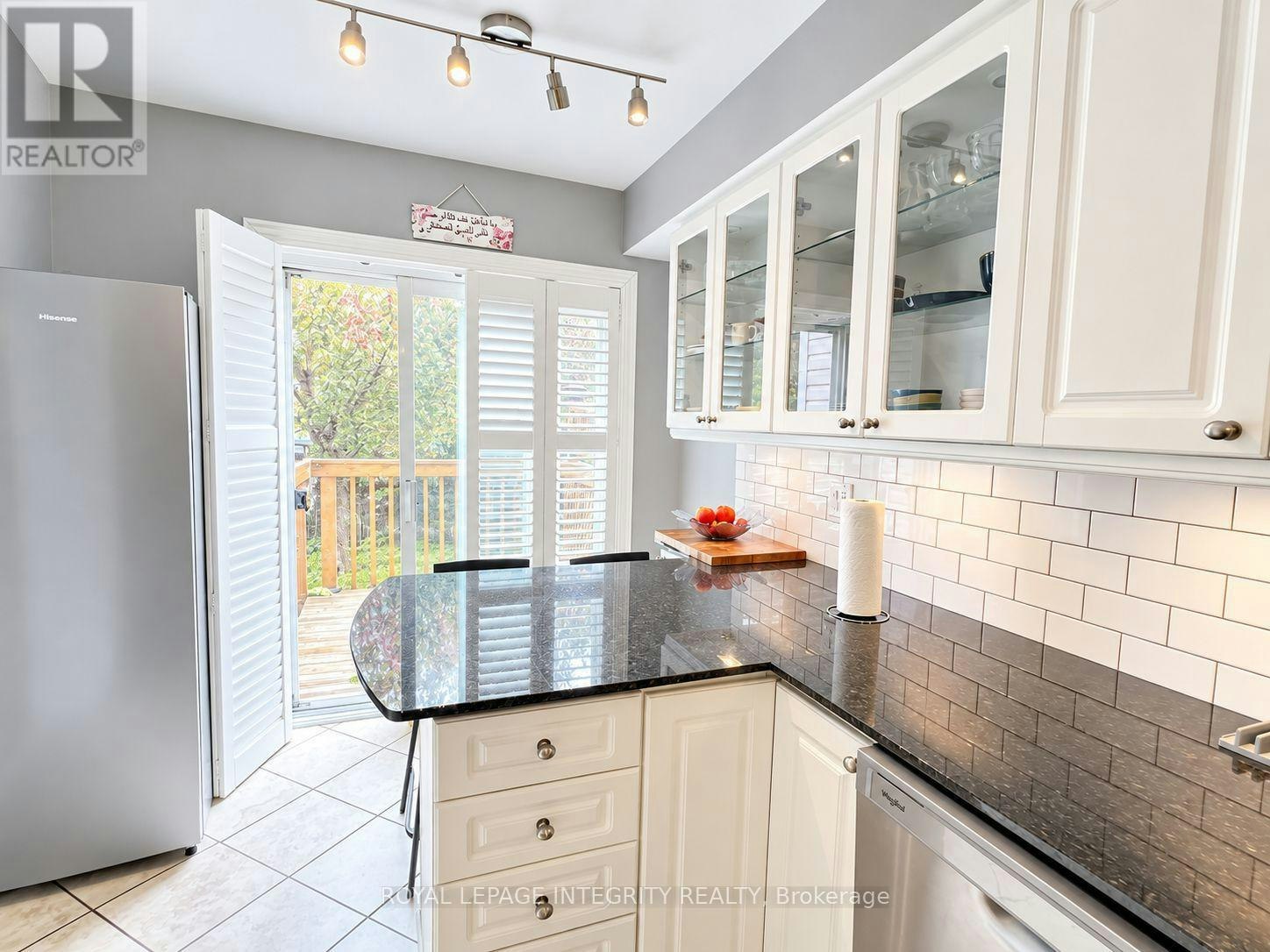 38 Redpath Drive, Ottawa, ON, K2G 6E4 - 10
