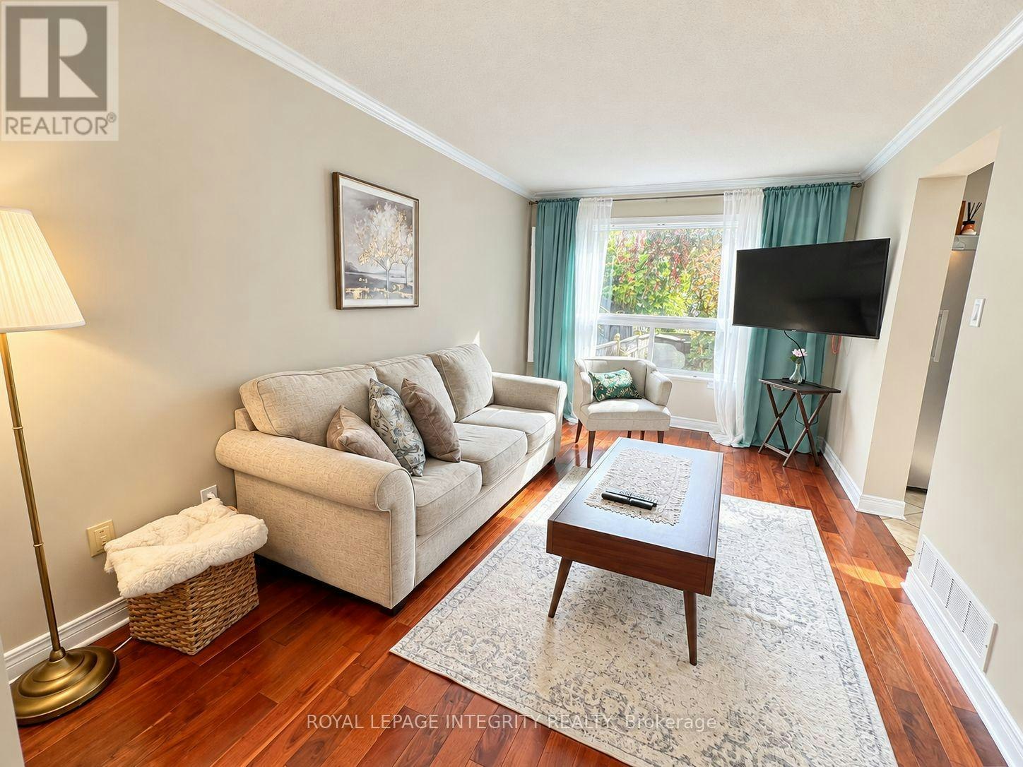 38 Redpath Drive, Ottawa, ON, K2G 6E4 - 6