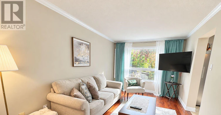38 Redpath Drive, Ottawa, ON, K2G 6E4 - 6
