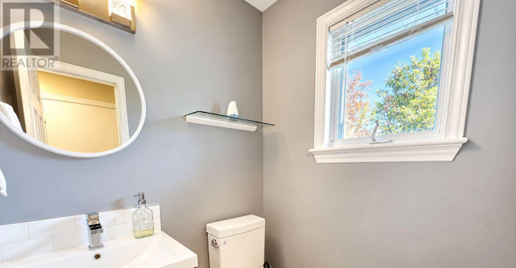 38 Redpath Drive, Ottawa, ON, K2G 6E4 - 3