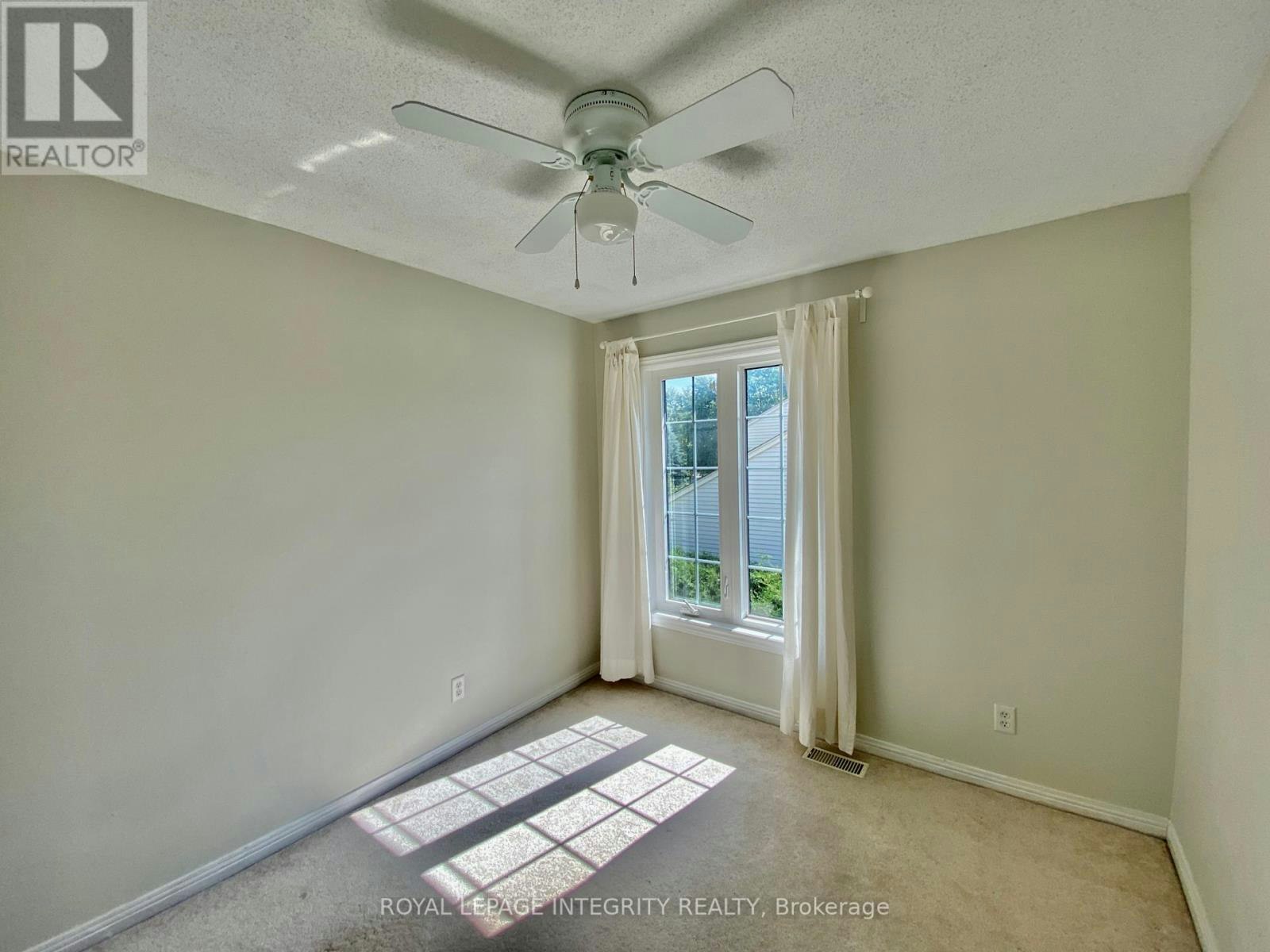 2 Tunbridge Court, Ottawa, ON, K2E 7J8 - 27