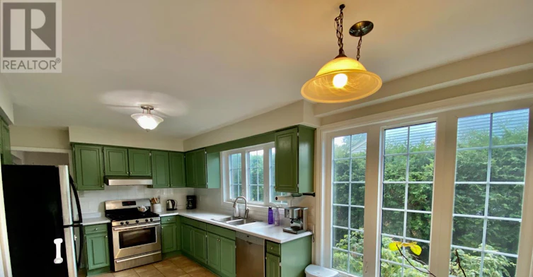 2 Tunbridge Court, Ottawa, ON, K2E 7J8 - 11