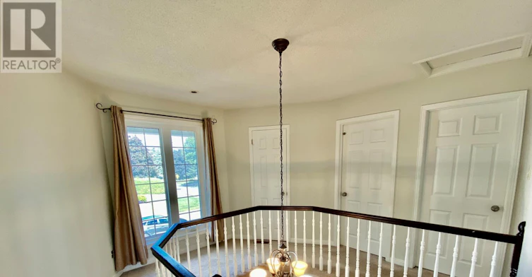 2 Tunbridge Court, Ottawa, ON, K2E 7J8 - 30