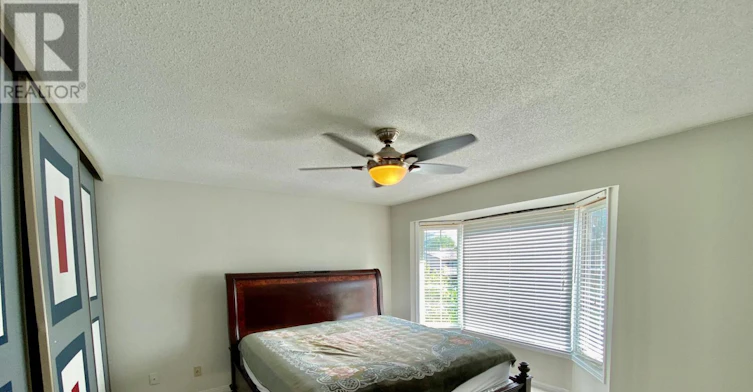 2 Tunbridge Court, Ottawa, ON, K2E 7J8 - 21