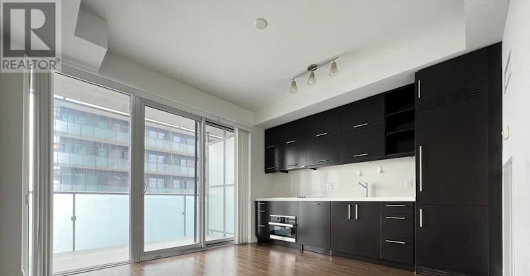 4207-1080 Bay Street, Toronto, ON, M5S 0A5 - 9