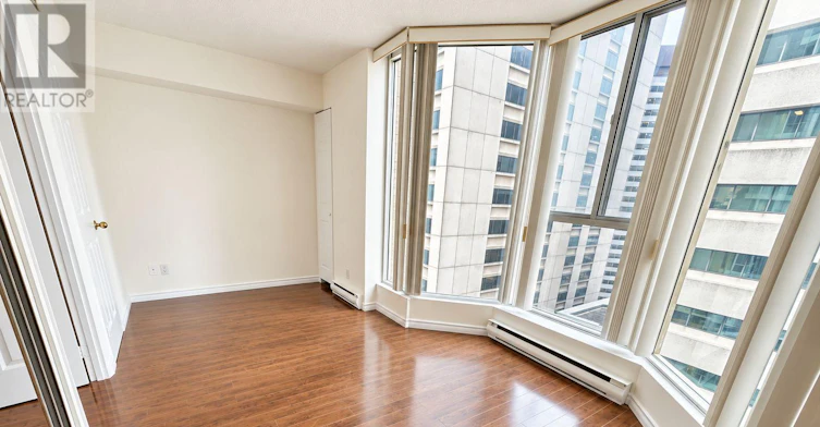 1805-55 Centre Avenue, Toronto, ON, M5G 2H5 - 7