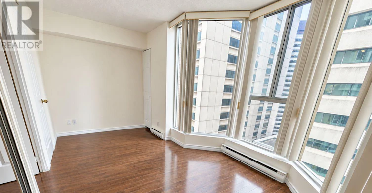 1805-55 Centre Avenue, Toronto, ON, M5G 2H5 - 8