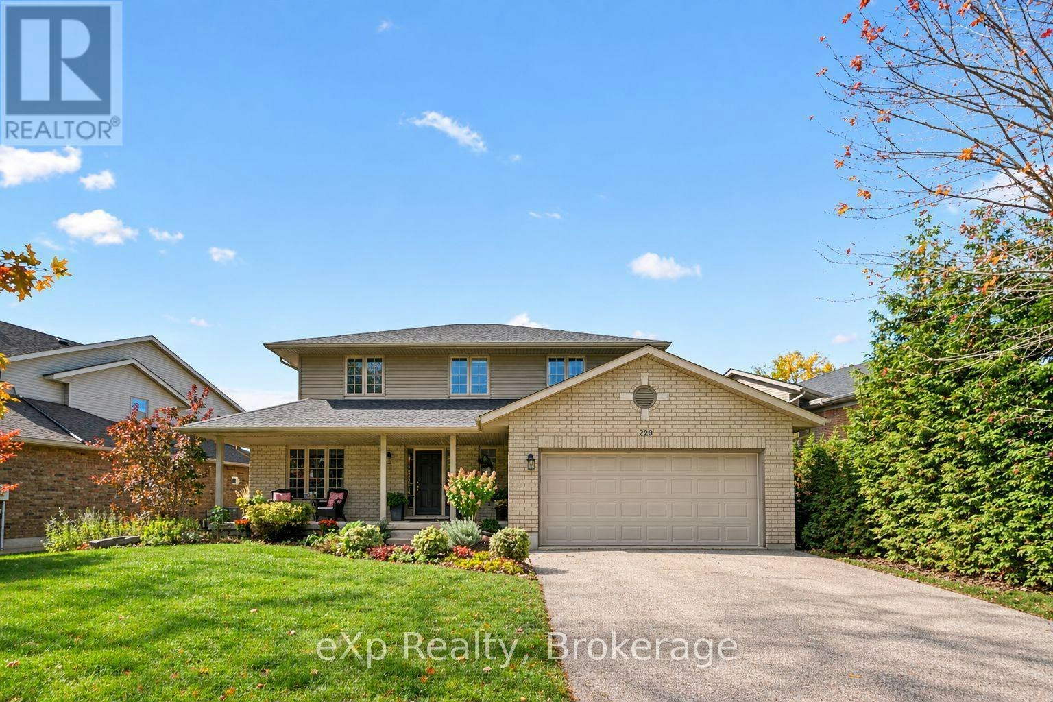 128 Keating Drive, Centre Wellington, ON, N0B 1S0