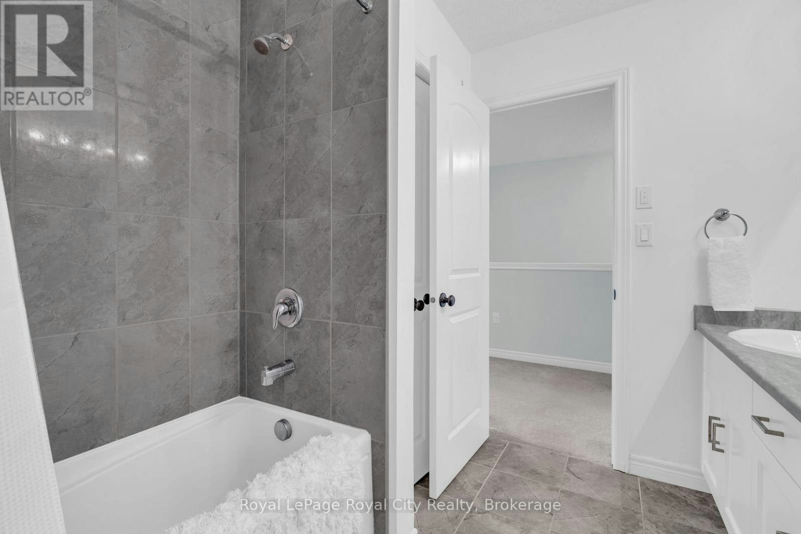 7-269 Watson Parkway N, Guelph, ON, N1E 0R3 - 23