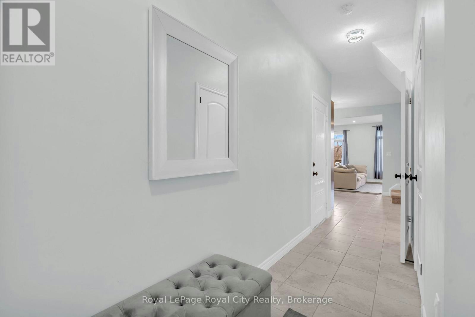 7-269 Watson Parkway N, Guelph, ON, N1E 0R3 - 4