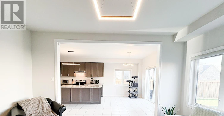 1426 Farrow Crescent, Innisfil, ON, L9S 0L6 - 10
