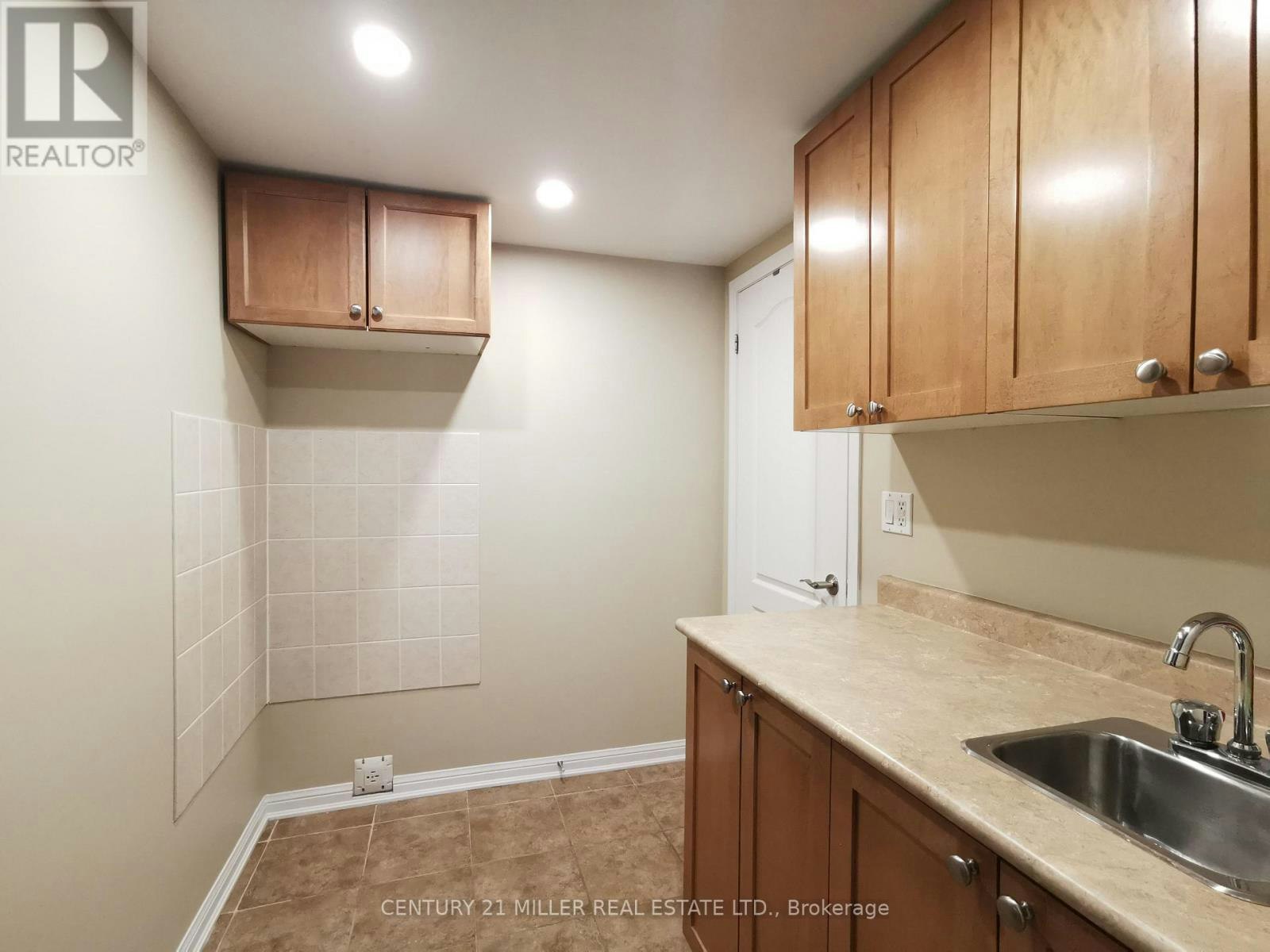 670 Holly Avenue, Milton, ON, L9T 0G2 - 5