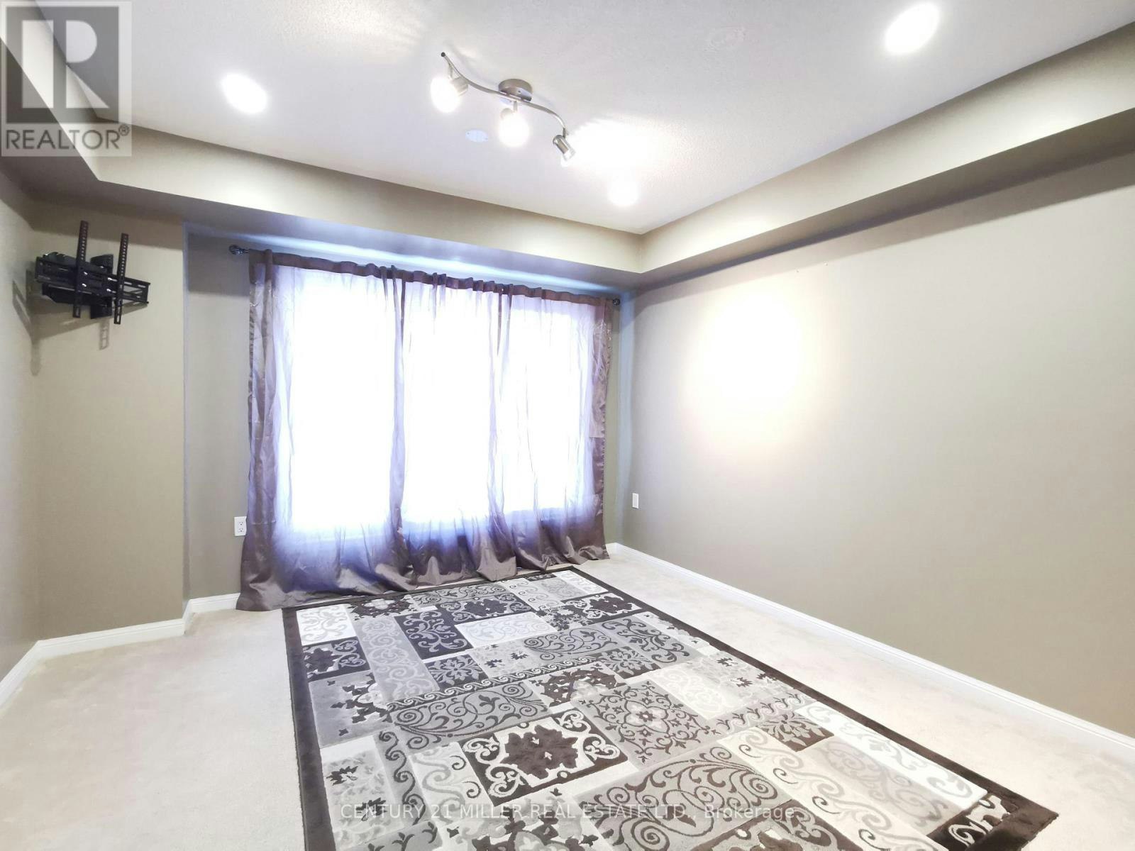 670 Holly Avenue, Milton, ON, L9T 0G2 - 3